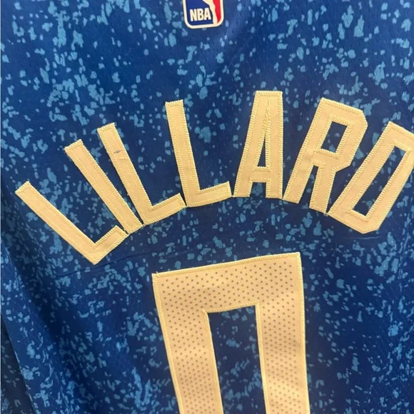 Nike Teal and Navy Basketball Jersey - Picture 4 of 4